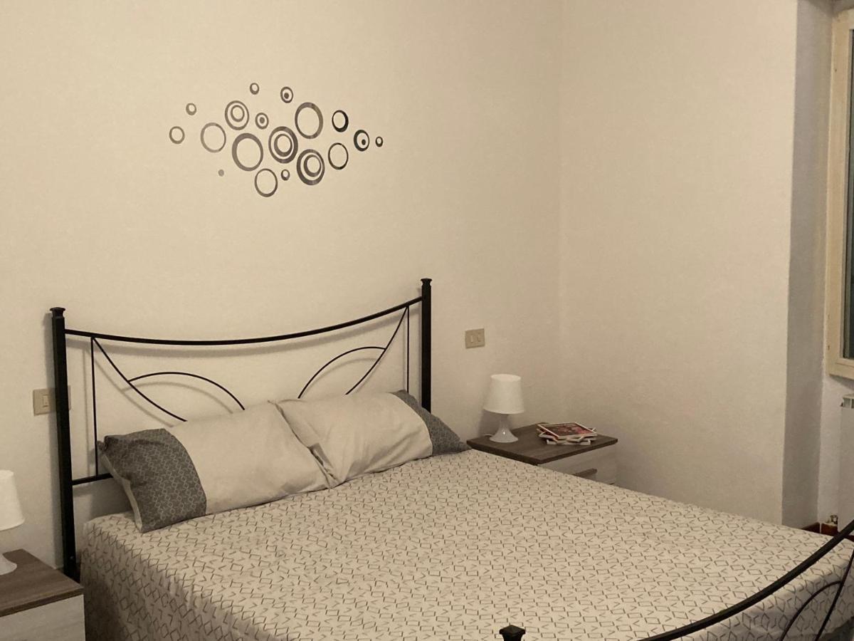 Casa Mirella Apartment โลเวเร ภายนอก รูปภาพ