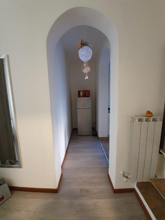 Casa Mirella Apartment โลเวเร ภายนอก รูปภาพ