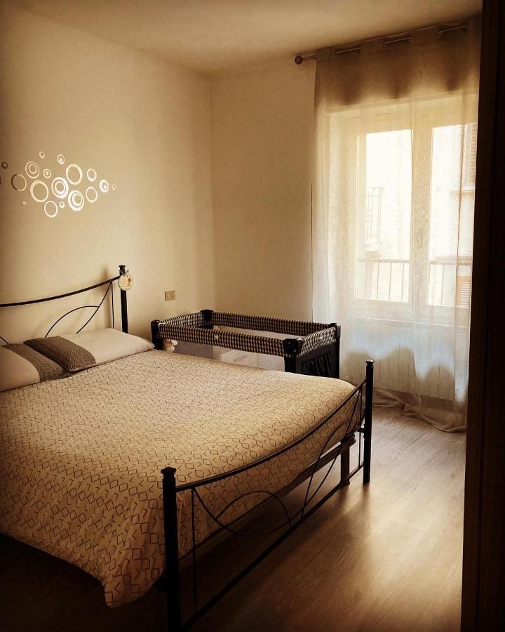 Casa Mirella Apartment โลเวเร ภายนอก รูปภาพ