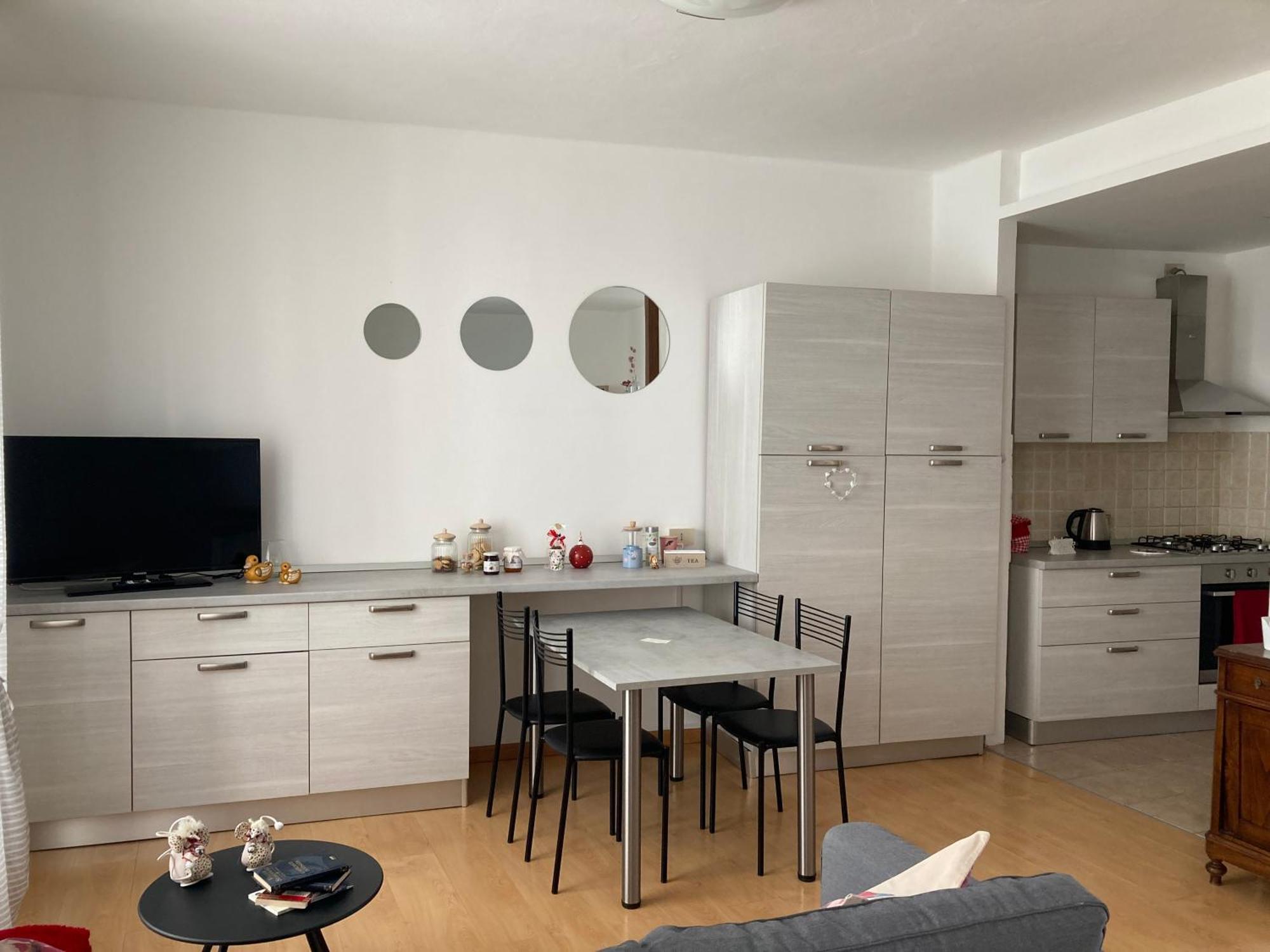 Casa Mirella Apartment โลเวเร ภายนอก รูปภาพ
