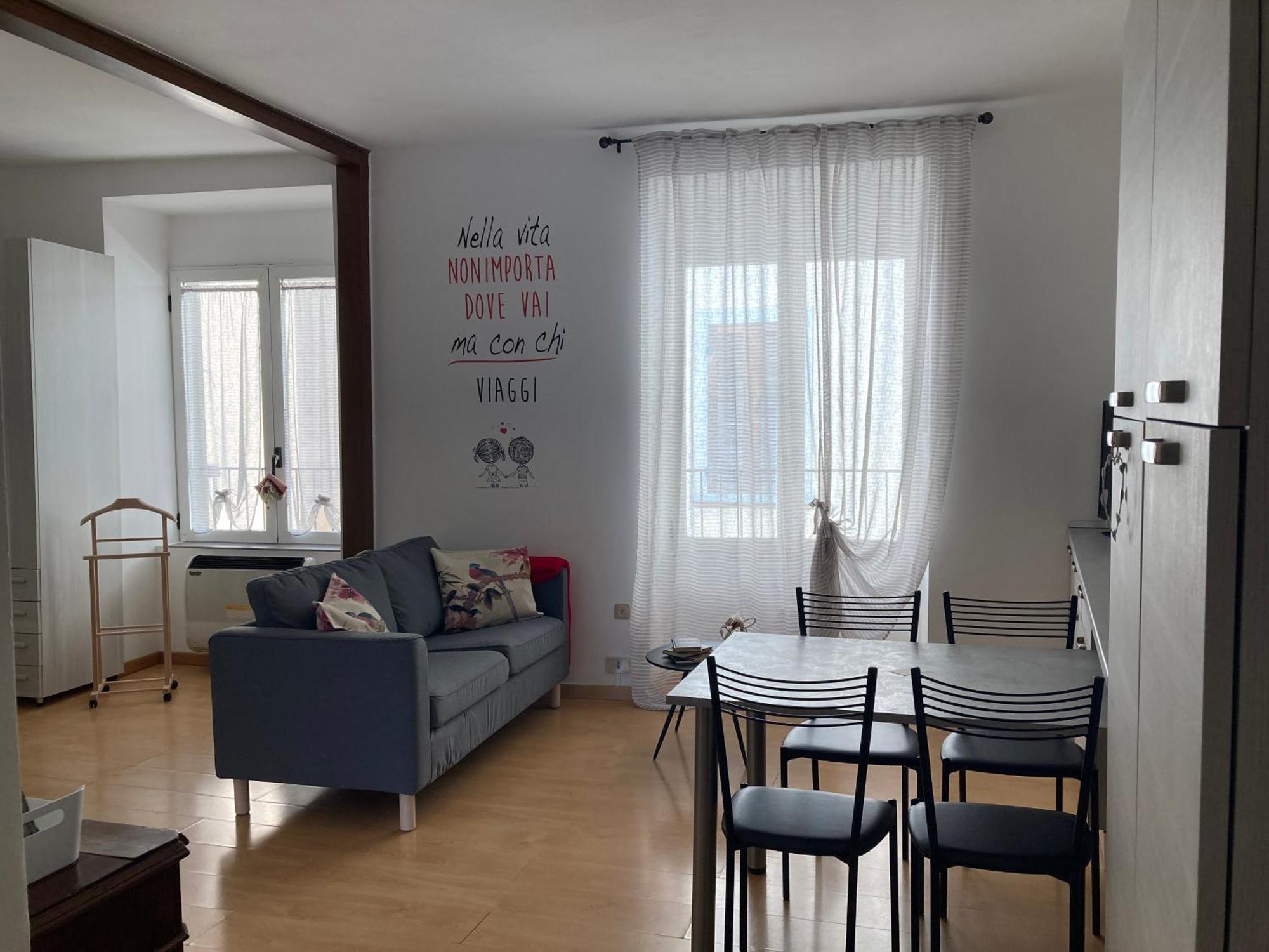 Casa Mirella Apartment โลเวเร ภายนอก รูปภาพ